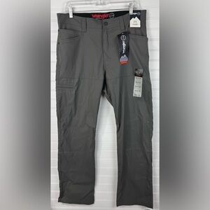 Wrangler Men's All Terrain Gear stretch nylon utility Pants in Gray. Size 34X30